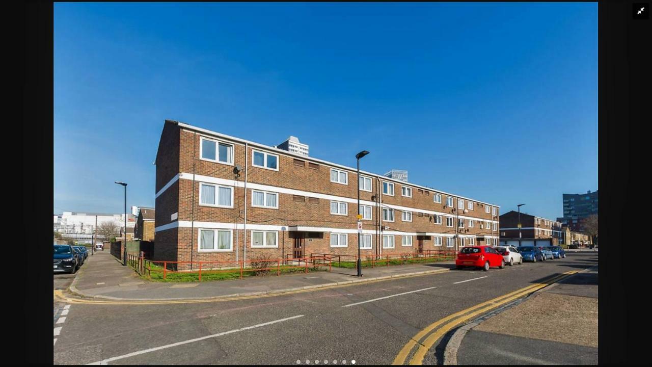 Lovely One Bedroom Apartment In Stratford Лондон Екстериор снимка
